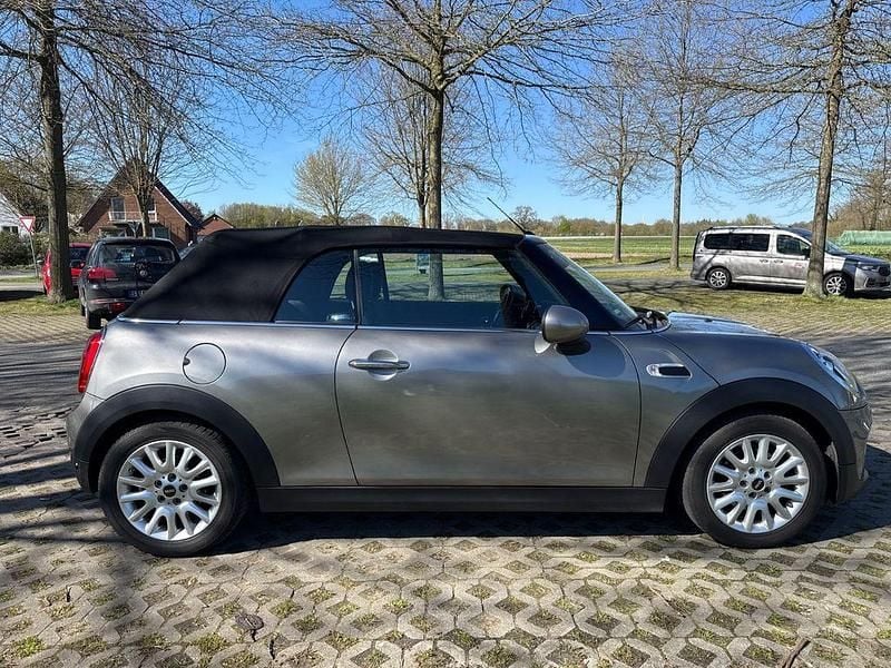 Gebraucht Mini Cooper Cabriolet 136 PS (100 kW) 2016 Grau Cabrio