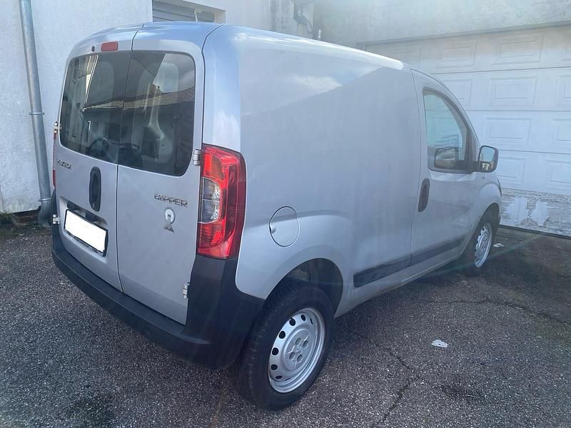 Gebraucht Peugeot Bipper 68 PS (50 kW) 2009 Grau Van / Kleinbus