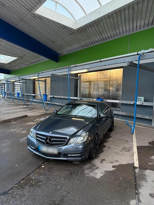 Gebraucht Mercedes E200 184 PS (135 kW) 2012 Coupé