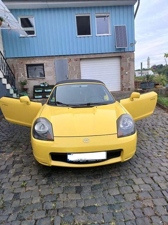Gelb Gebraucht 2000 Toyota MR2 Cabrio | 9.500 € (Fairer Preis) - Bild 1/4