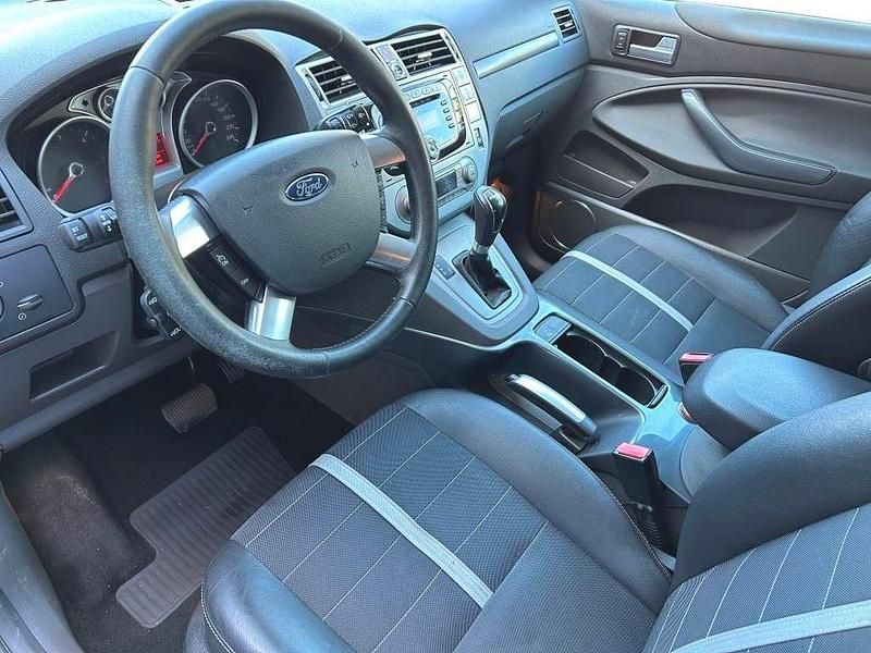 Gebraucht Ford Kuga Titanium 163 PS (119 kW) 2011 Schwarz SUV