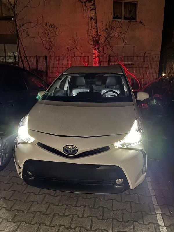 Gebraucht Toyota Prius+ Plus 136 PS (100 kW) 2019 Weiß Van / Kleinbus