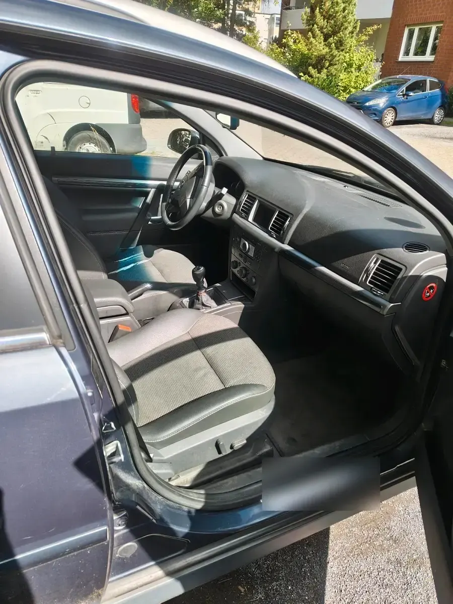 Gebraucht Opel Vectra 140 PS (102 kW) 2007 Grau Kombi