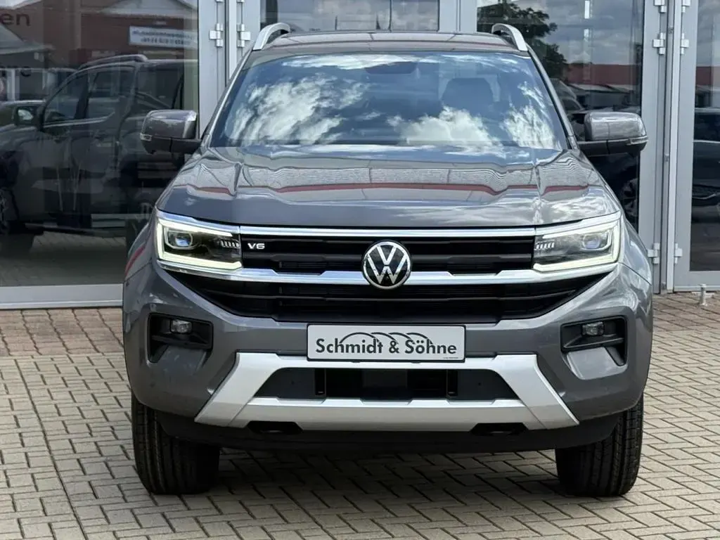 Neu VW Amarok Dark Label 241 PS (177 kW) 2026 Grau Pickup