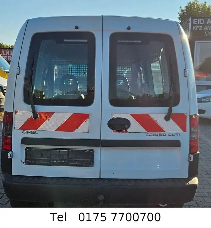 Gebraucht Opel Combo 75 PS (55 kW) 2007 Weiß Van / Kleinbus