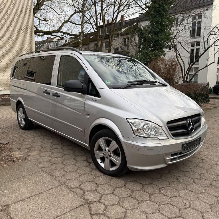 Gebraucht Mercedes Vito 224 PS (164 kW) 2014 Silber Van