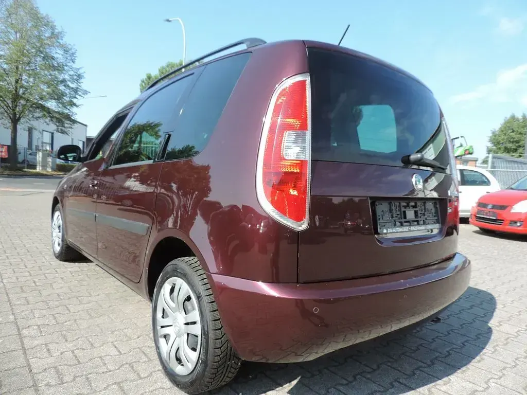 Gebraucht Skoda Roomster Comfort 86 PS (63 kW) 2011 Rot Van / Kleinbus