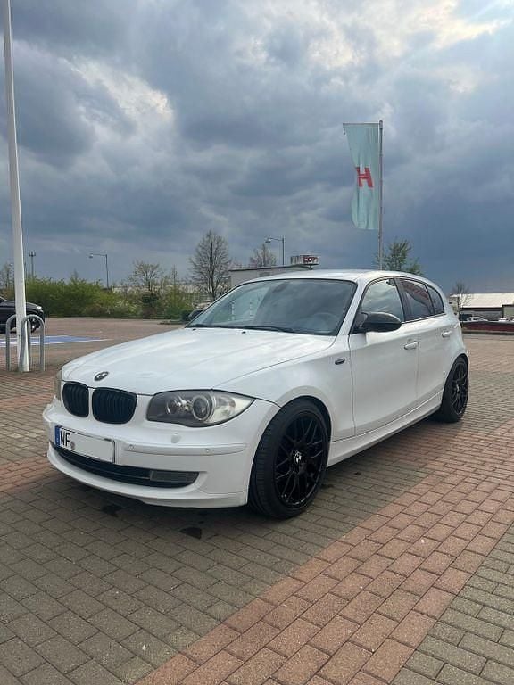 Second-hand BMW 118 Performance 143 CP (105 kW) 2007 Alb Hatchback