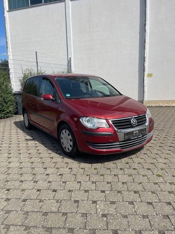 Rot Gebraucht 2009 VW Touran Van / Kleinbus | 4.800 € (Fairer Preis) - Bild 1/4