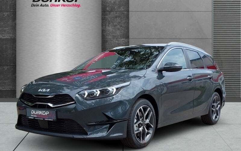 Schwarz Neu 2025 Kia Ceed Sportswagon Style Kombi | 28.278 € (Fairer Preis) - Bild 1/4