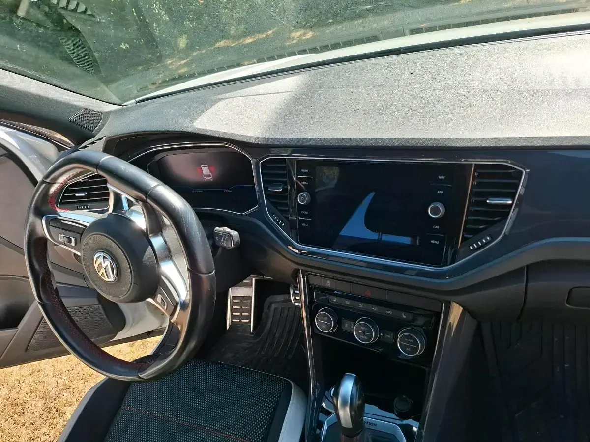 Gebraucht VW T-Roc Sport 190 PS (139 kW) 2019 Weiß SUV