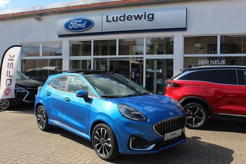 Blau Gebraucht 2024 Ford Puma ST-Line Limousine | 28.490 € (Teuer) - Bild 1/4