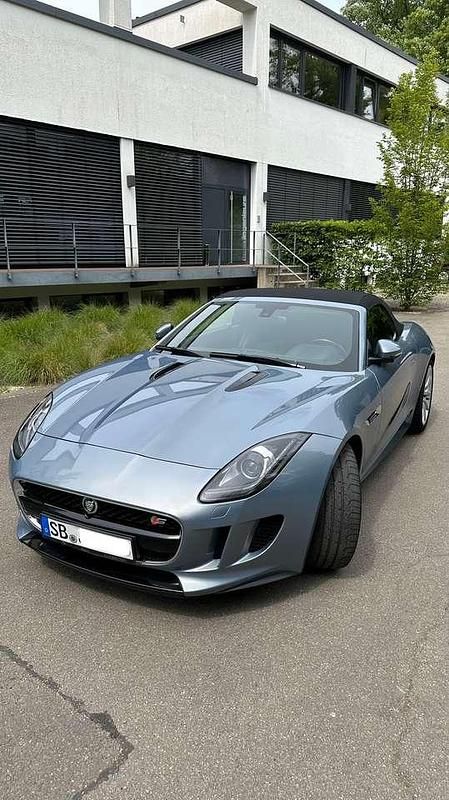 Grau Gebraucht 2013 Jaguar F-Type S Cabrio | 44.500 € (Fairer Preis) - Bild 1/4