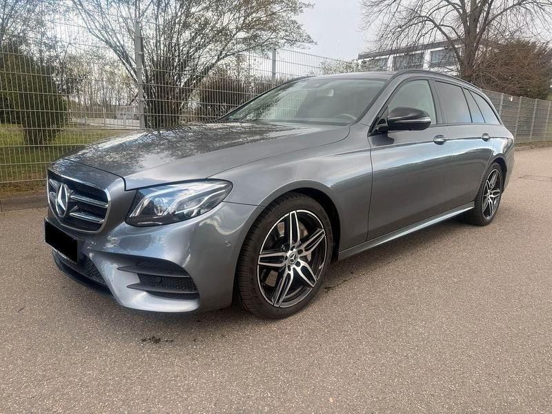 Gebraucht Mercedes E350 AMG 258 PS (189 kW) 2017 Grau Kombi