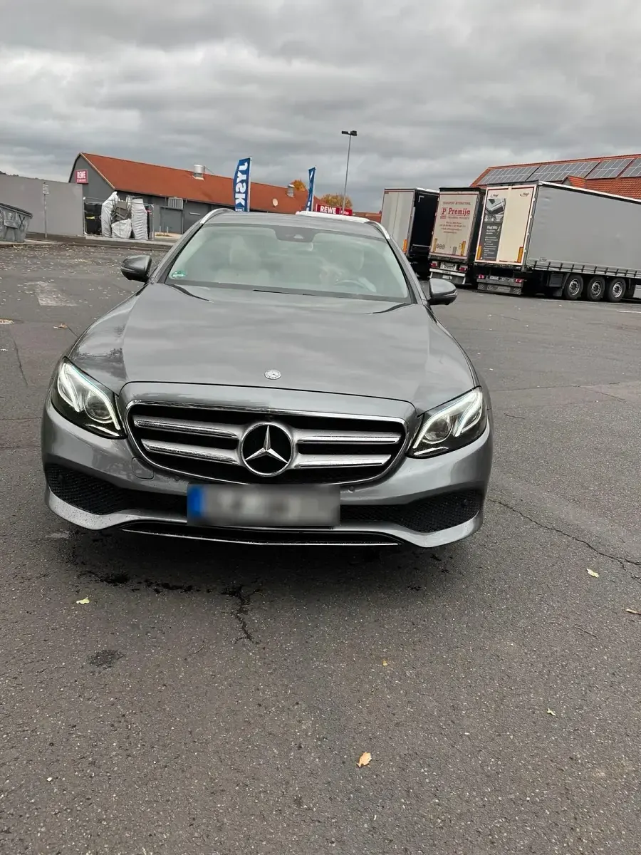 Brugt Mercedes E350 258 HK (189 kW) 2017 Grå Stationcar