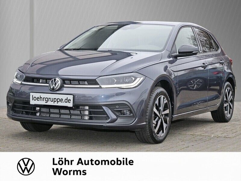 Rauchgrau metallic Gebraucht 2024 VW Polo Life Limousine | 21.980 € (Fairer Preis) - Bild 1/4