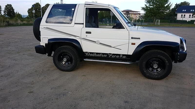 Gebraucht Daihatsu Feroza 1993 Weiß SUV