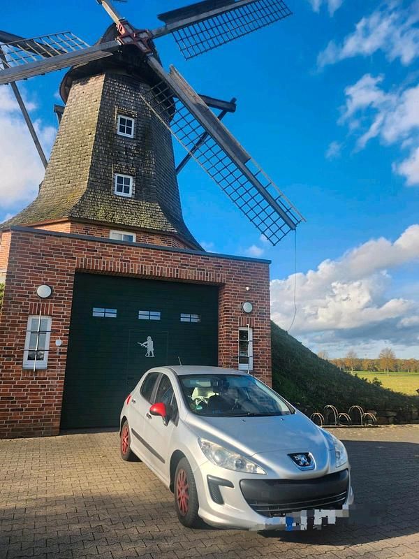 Silber Gebraucht 2009 Peugeot 308 Filou Limousine | 3.000 € (Fairer Preis) - Bild 1/4