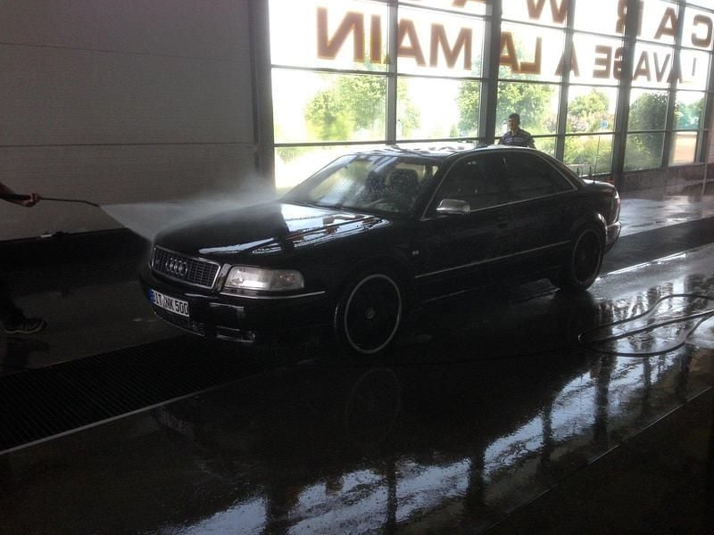 Gebraucht Audi S8 Sport 363 PS (266 kW) 2000 Schwarz Limousine