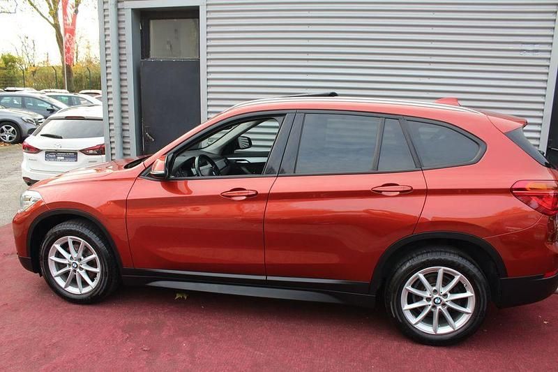 Gebraucht BMW X1 Advantage 140 PS (102 kW) 2019 Sunset orange (metallic) SUV