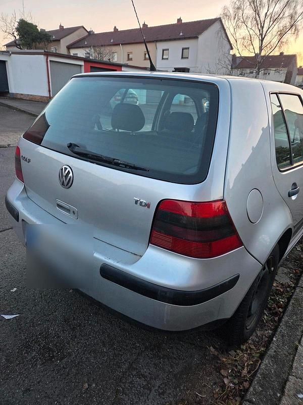 Gebraucht VW Golf IV 101 PS (74 kW) 2002 Limousine