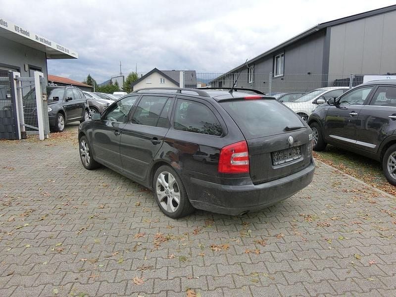 Gebraucht Skoda Octavia Elegance 102 PS (75 kW) 2008 Schwarz Kombi