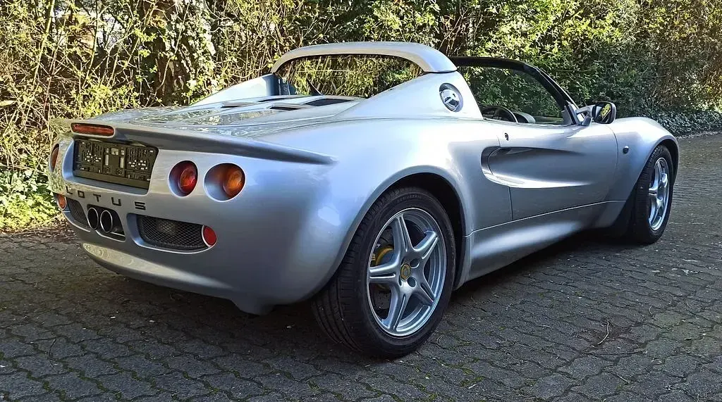Gebraucht Lotus Elise 122 PS (89 kW) 1999 Silber Cabrio
