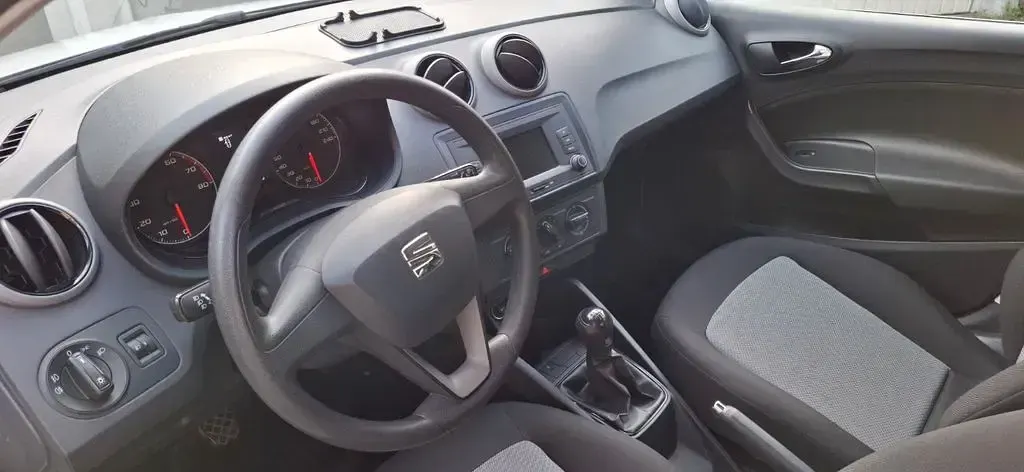 Gebraucht Seat Ibiza CONNECT 90 PS (66 kW) 2017 Weiß Limousine