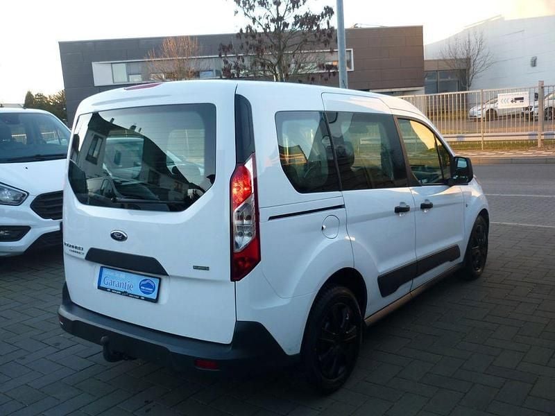 Gebraucht Ford Tourneo Connect 101 PS (74 kW) 2016 Weiß Van / Kleinbus