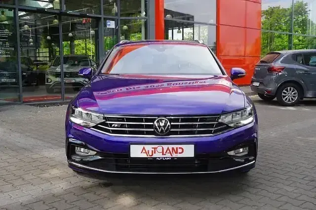 Gebraucht VW Passat R-line 190 PS (139 kW) 2022 Blau Kombi