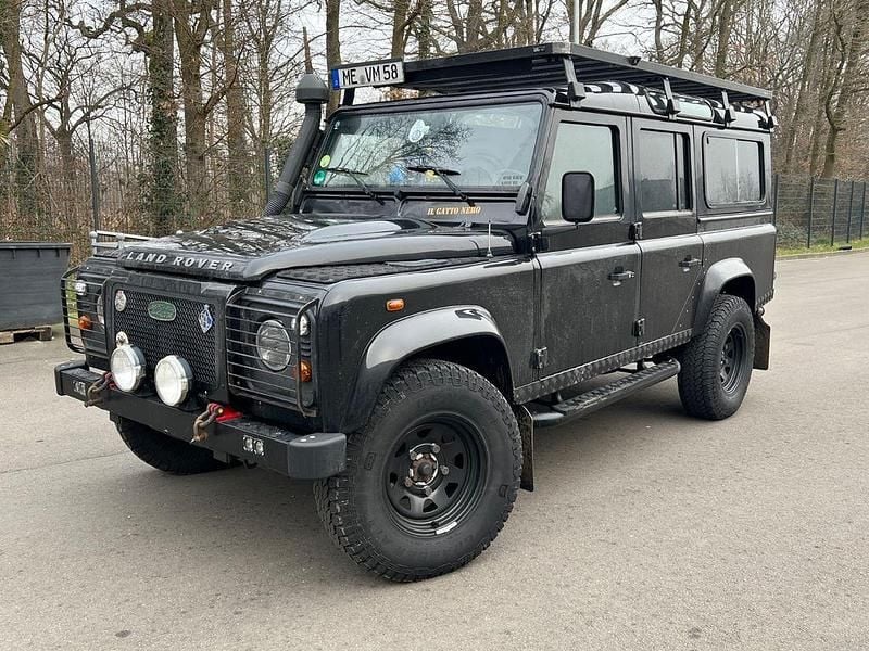 Gebraucht Land Rover Defender SE 122 PS (89 kW) 2014 Schwarz Kombi