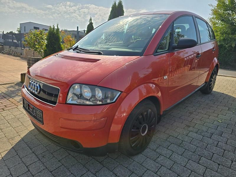 Orange Gebraucht 2000 Audi A2 Kleinwagen | 3.299 € (Guter Preis) - Bild 1/4