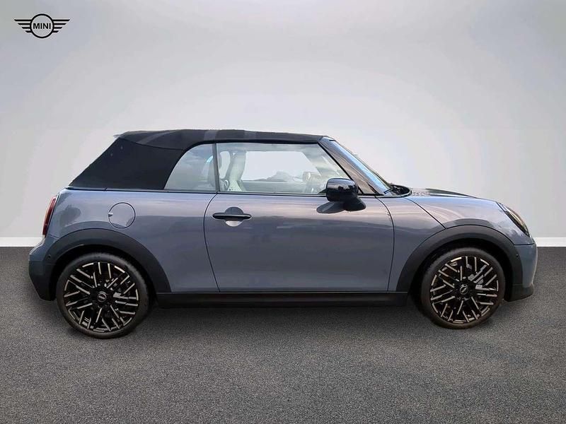 Gebraucht Mini Cooper S Cabriolet Favoured 204 PS (150 kW) 2024 Grau Cabrio