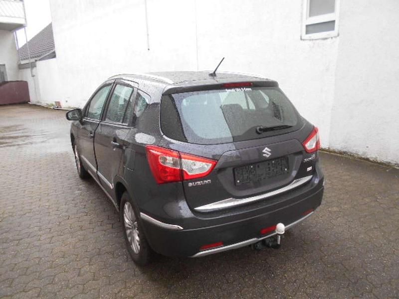 Gebraucht Suzuki SX4 Comfort 120 PS (88 kW) 2013 Violett Limousine