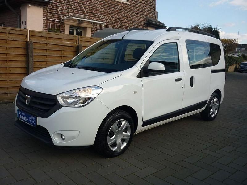 Gebraucht Dacia Dokker Lauréate 90 PS (66 kW) 2013 Weiß Van / Kleinbus