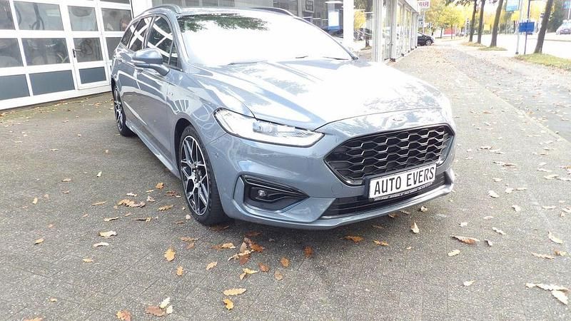 Grau Gebraucht 2019 Ford Mondeo ST-Line Limousine | 17.950 € (Teuer) - Bild 1/4