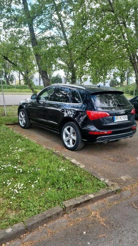 Schwarz Gebraucht 2010 Audi Q5 SUV | 12.000 € (Fairer Preis) - Bild 1/4