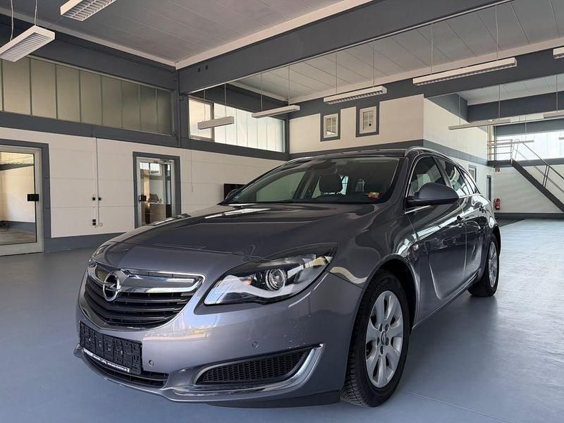 Gebraucht Opel Insignia Edition 136 PS (100 kW) 2017 Grau Kombi