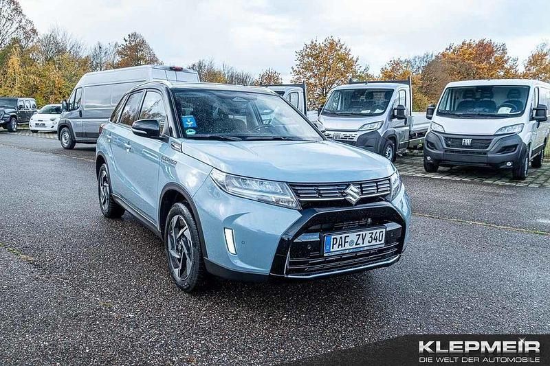 Gebraucht Suzuki Vitara Comfort+ 129 PS (94 kW) 2025 Ice/cosmic black pearl Limousine