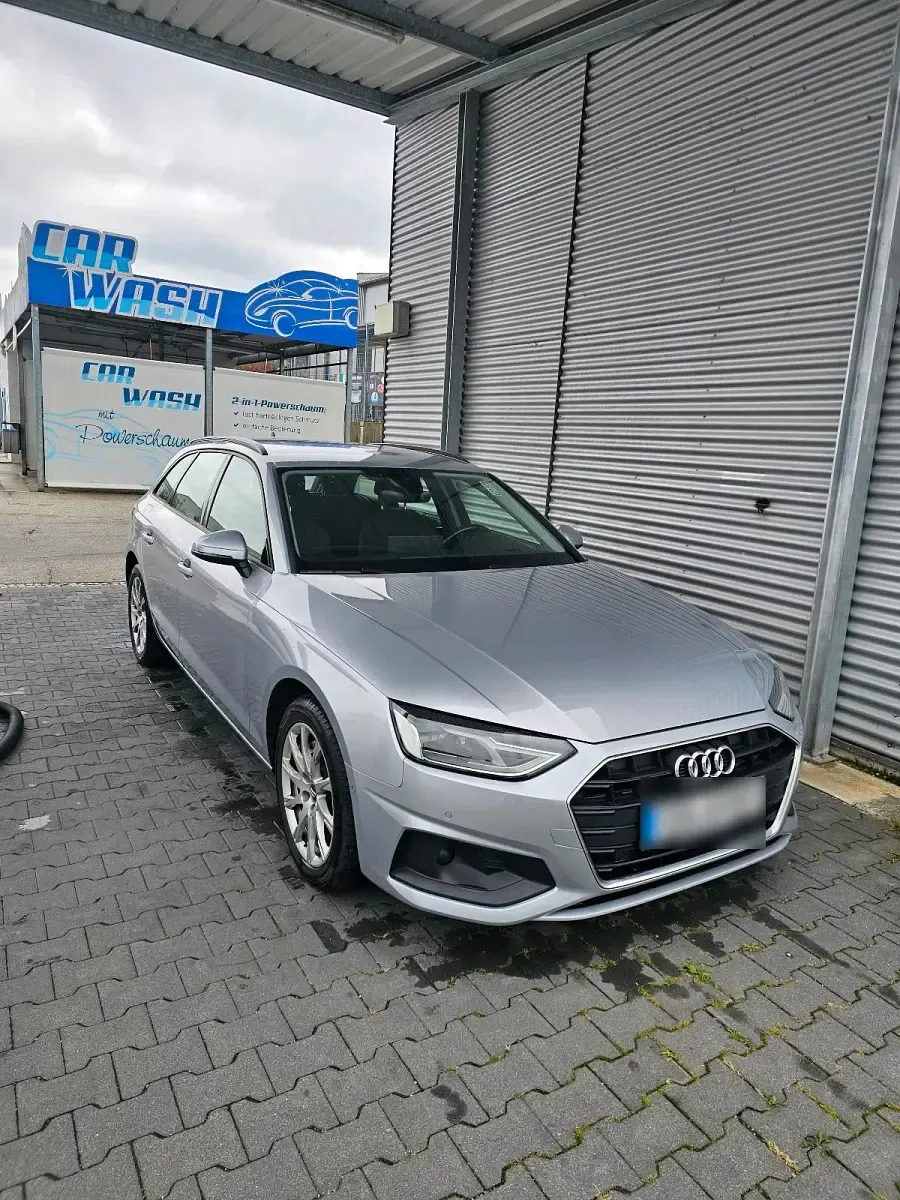 Gebraucht Audi A4 190 PS (139 kW) 2020 Grau Kombi