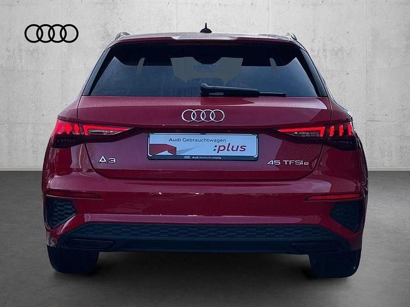 Gebraucht Audi A3 S-Line 245 PS (180 kW) 2022 Rot Limousine