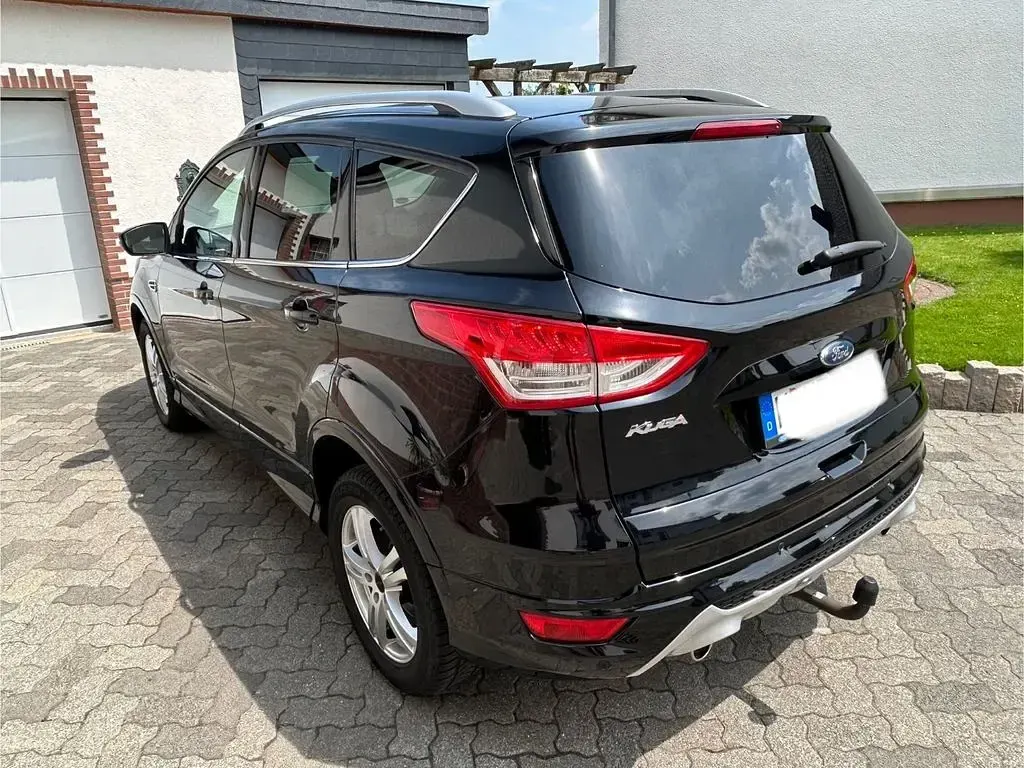 Brugt Ford Kuga Individual 179 HK (131 kW) 2016 Sort SUV