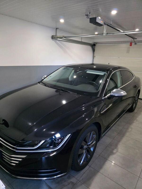 Schwarz Gebraucht 2017 VW Arteon Limousine | 25.300 € (Guter Preis) - Bild 1/4