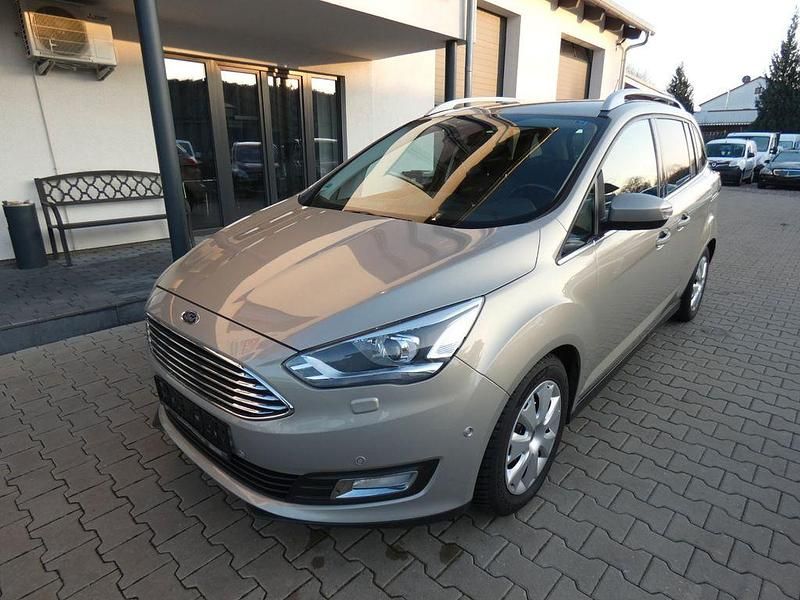 Grau Gebraucht 2015 Ford Grand C-Max Titanium Van / Kleinbus | 6.490 € (Fairer Preis) - Bild 1/4