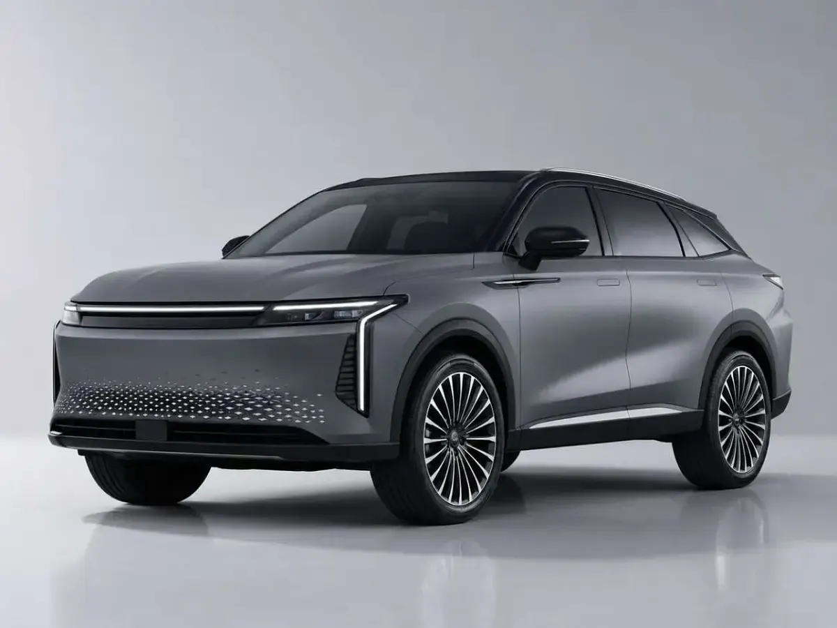 Neu Omoda 9 537 PS (394 kW) 2026 Matte grey (ue)mattlackierun SUV