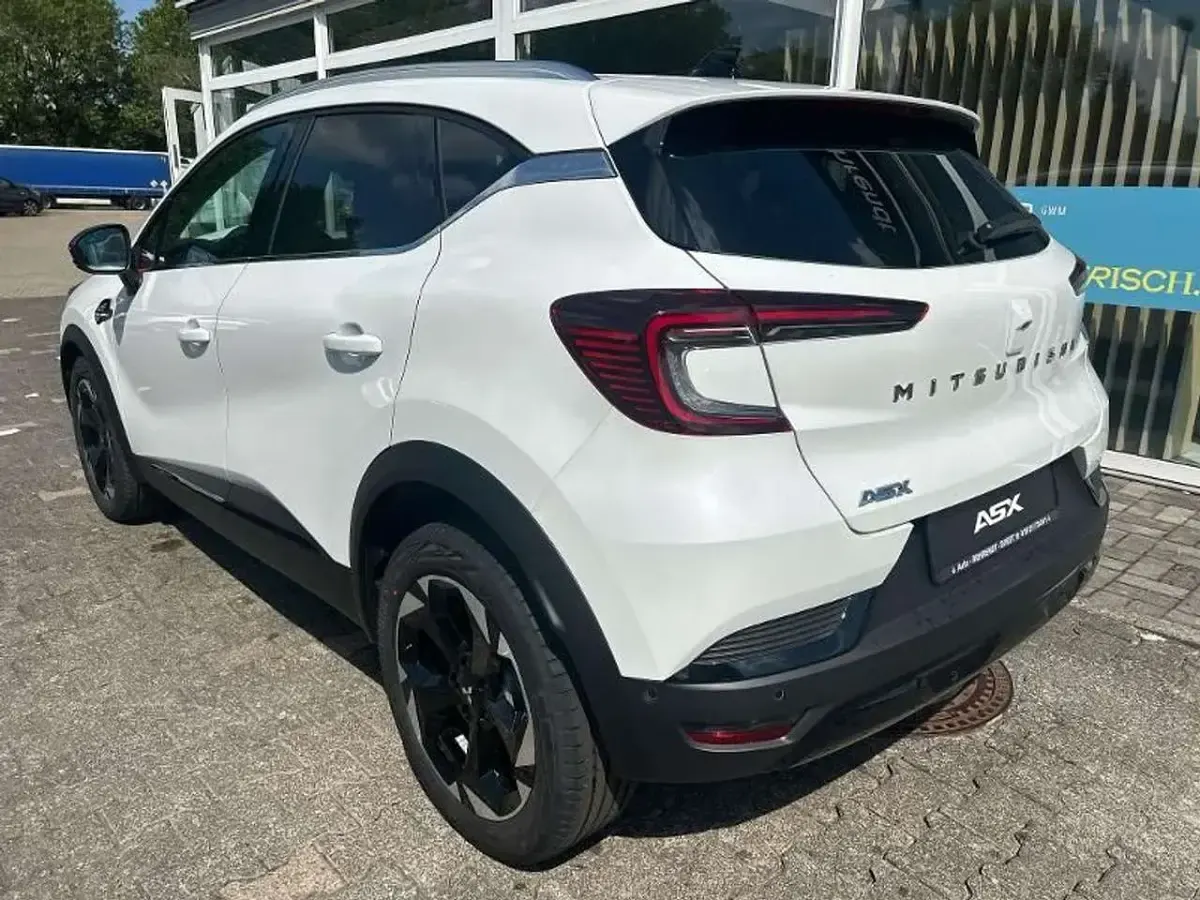Gebraucht Mitsubishi ASX Edition 141 PS (103 kW) 2026 Himalayaweiß/onyxschwarz SUV