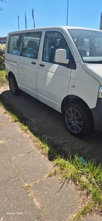 Gebraucht VW Caravelle 102 PS (75 kW) 2008 Weiß Van
