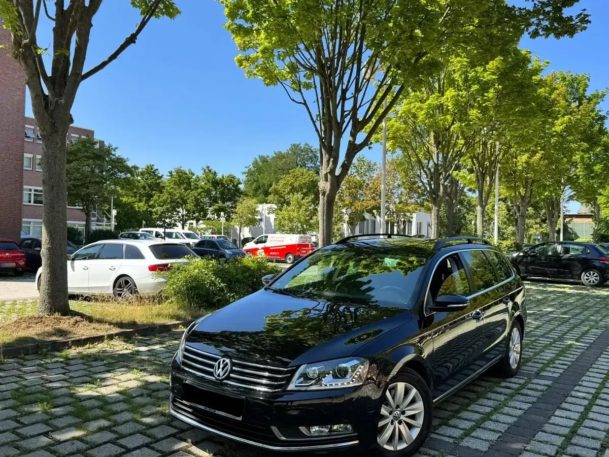 Gebraucht VW Passat 140 PS (102 kW) 2015 Schwarz Kombi