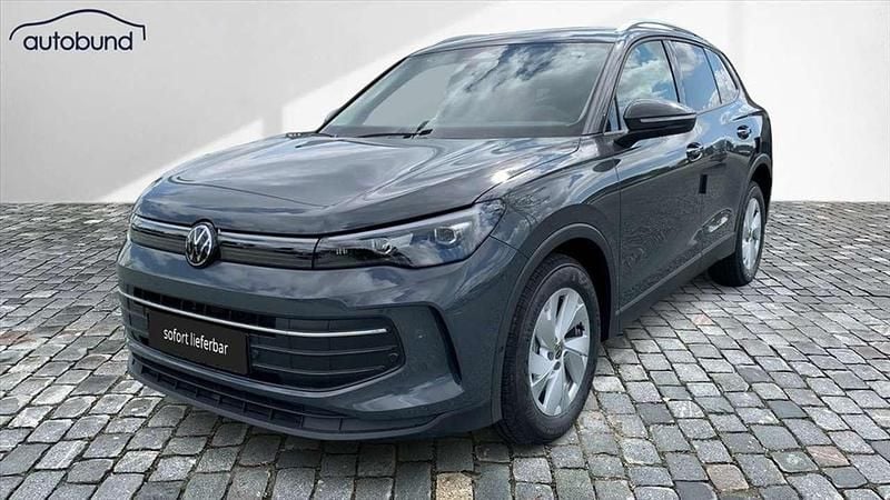 Grau / delfingrau Neu 2025 VW Tiguan Advance SUV | 41.470 € (Superpreis) - Bild 1/4