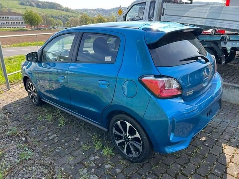 Neu Mitsubishi Space Star Select+ 71 PS (52 kW) 2025 Blau Limousine